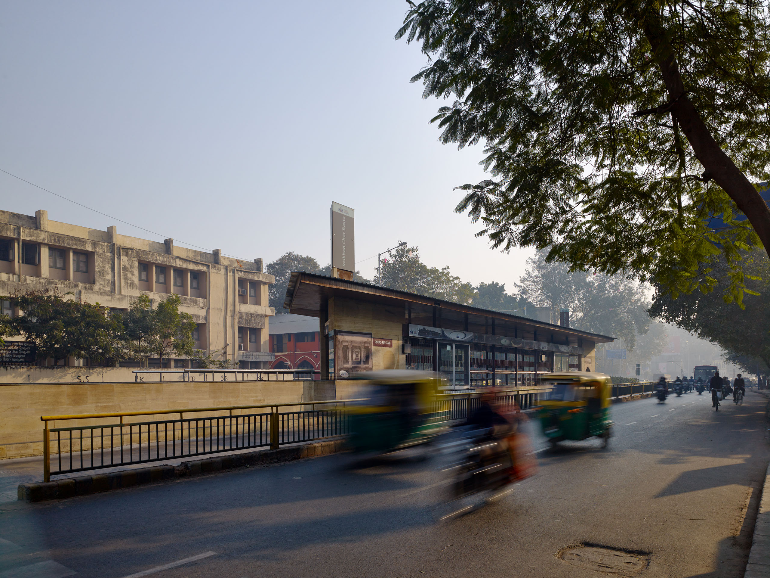 E14492 Alpa 042527 j2560